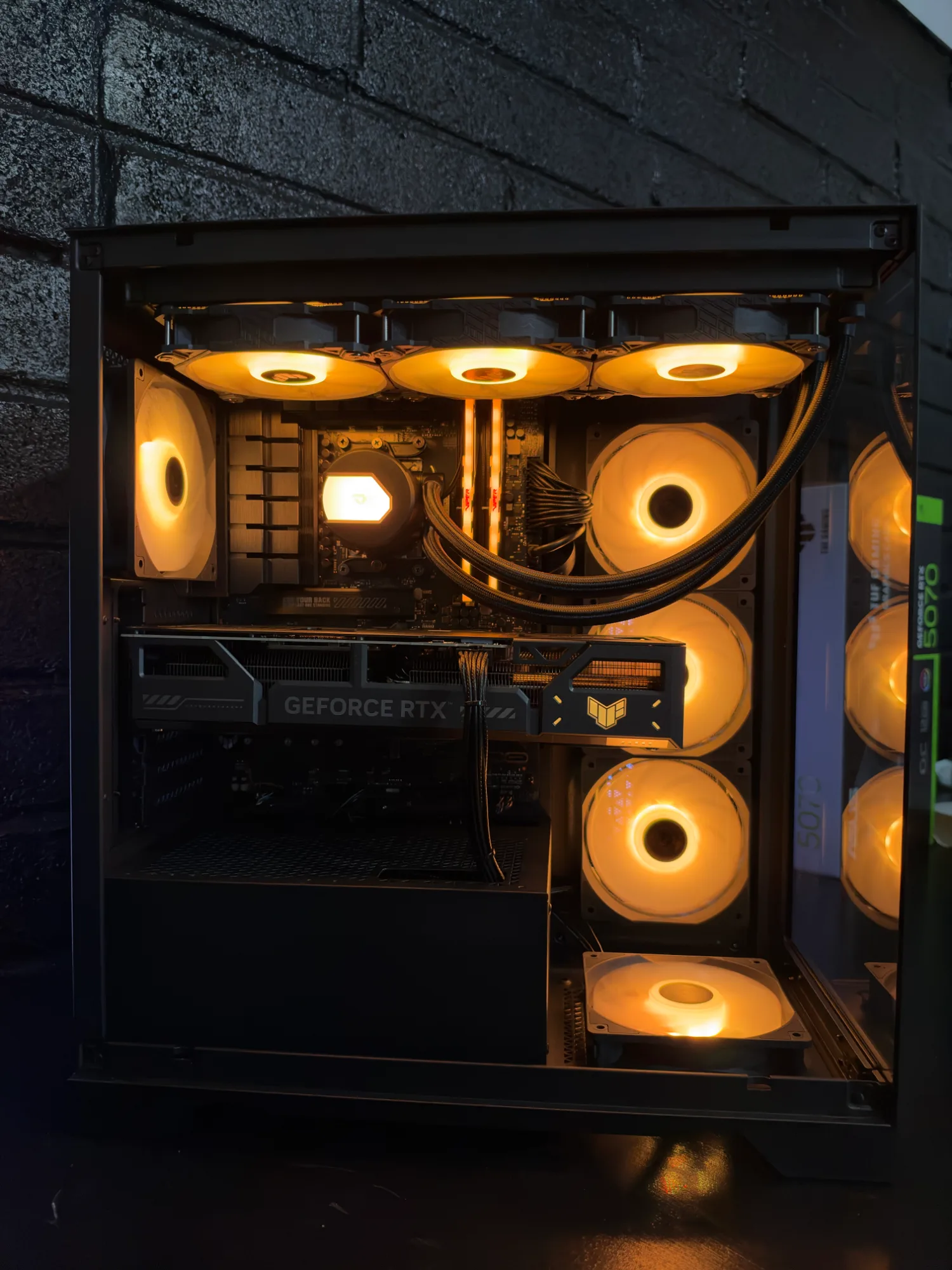 RTX 5070 Gaming PC – Ryzen 7 7800X3D, photo 4