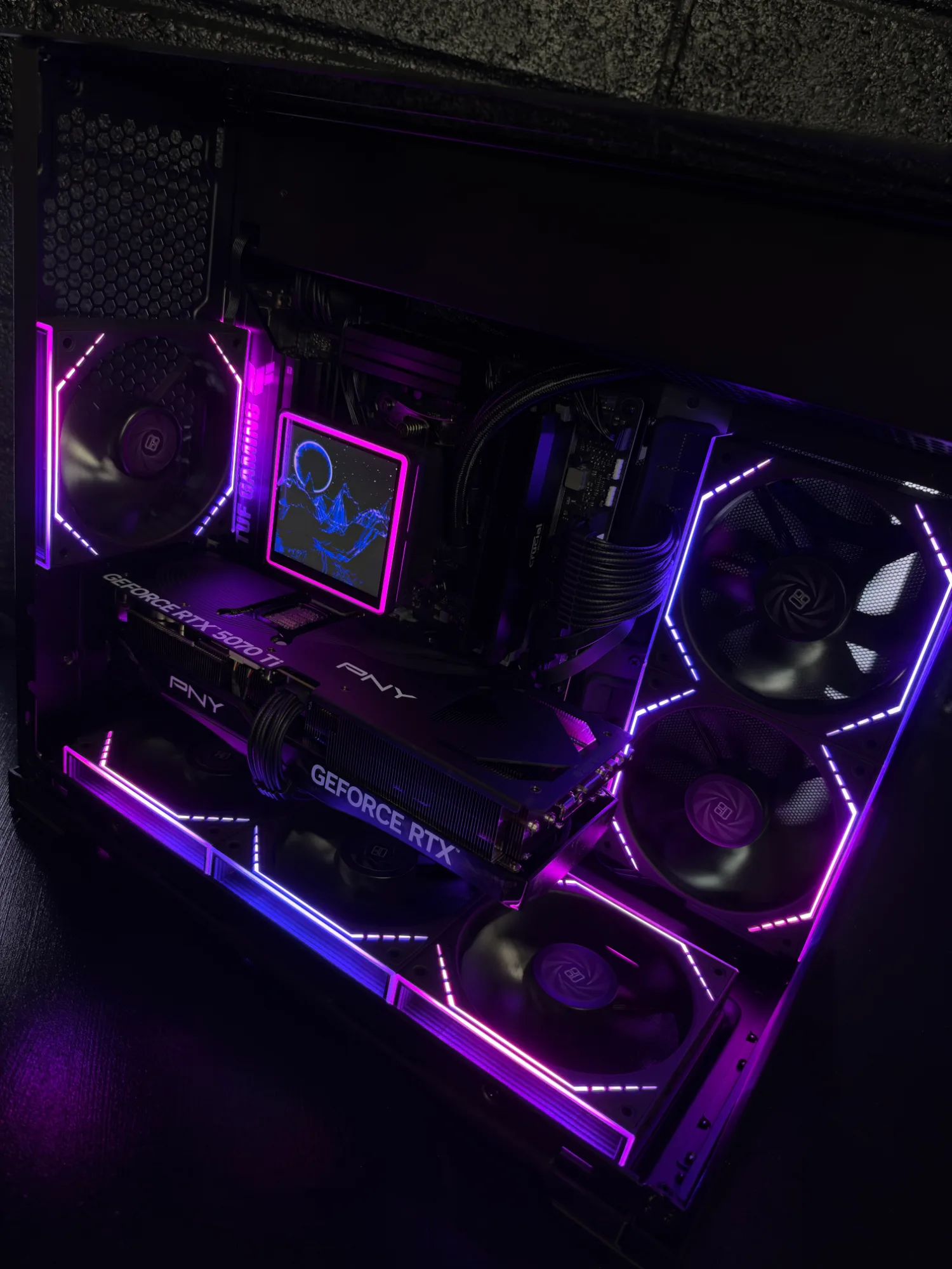 RTX 5070 Ti Gaming PC – Ryzen 7 9800X3D, photo 2