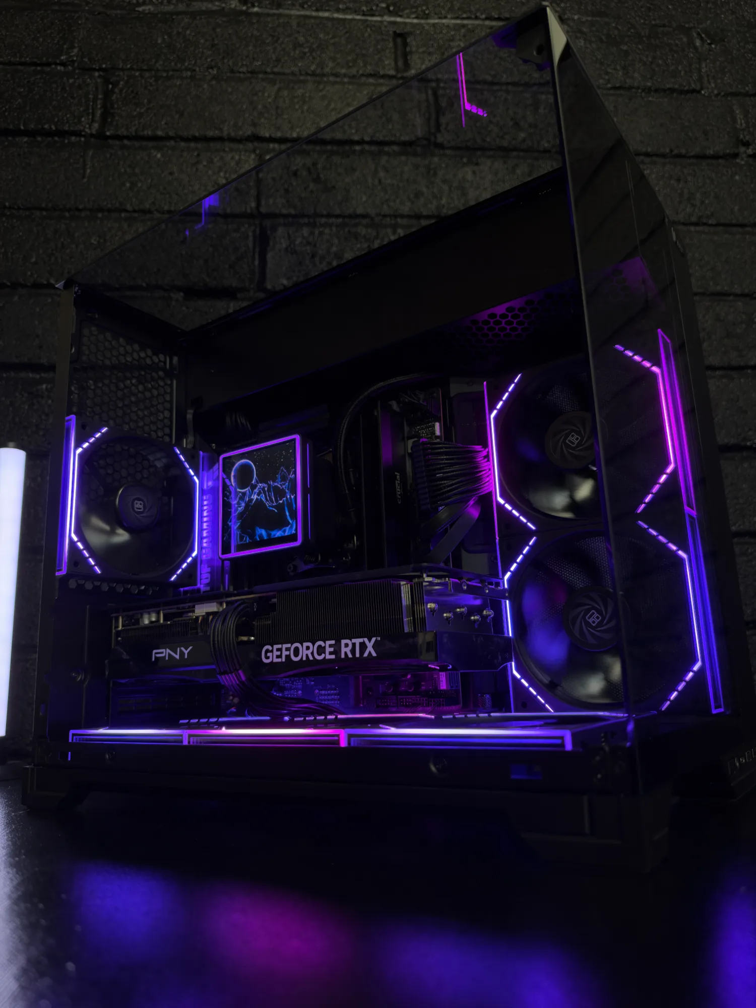 RTX 5070 Ti Gaming PC – Ryzen 7 9800X3D, photo 3