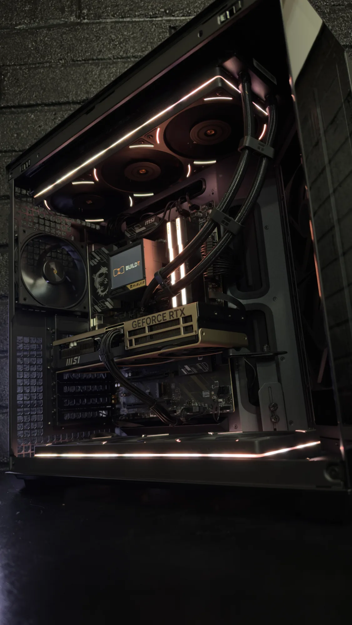 RTX 5080 Gaming PC – Ryzen 7 9850X3D, photo 3