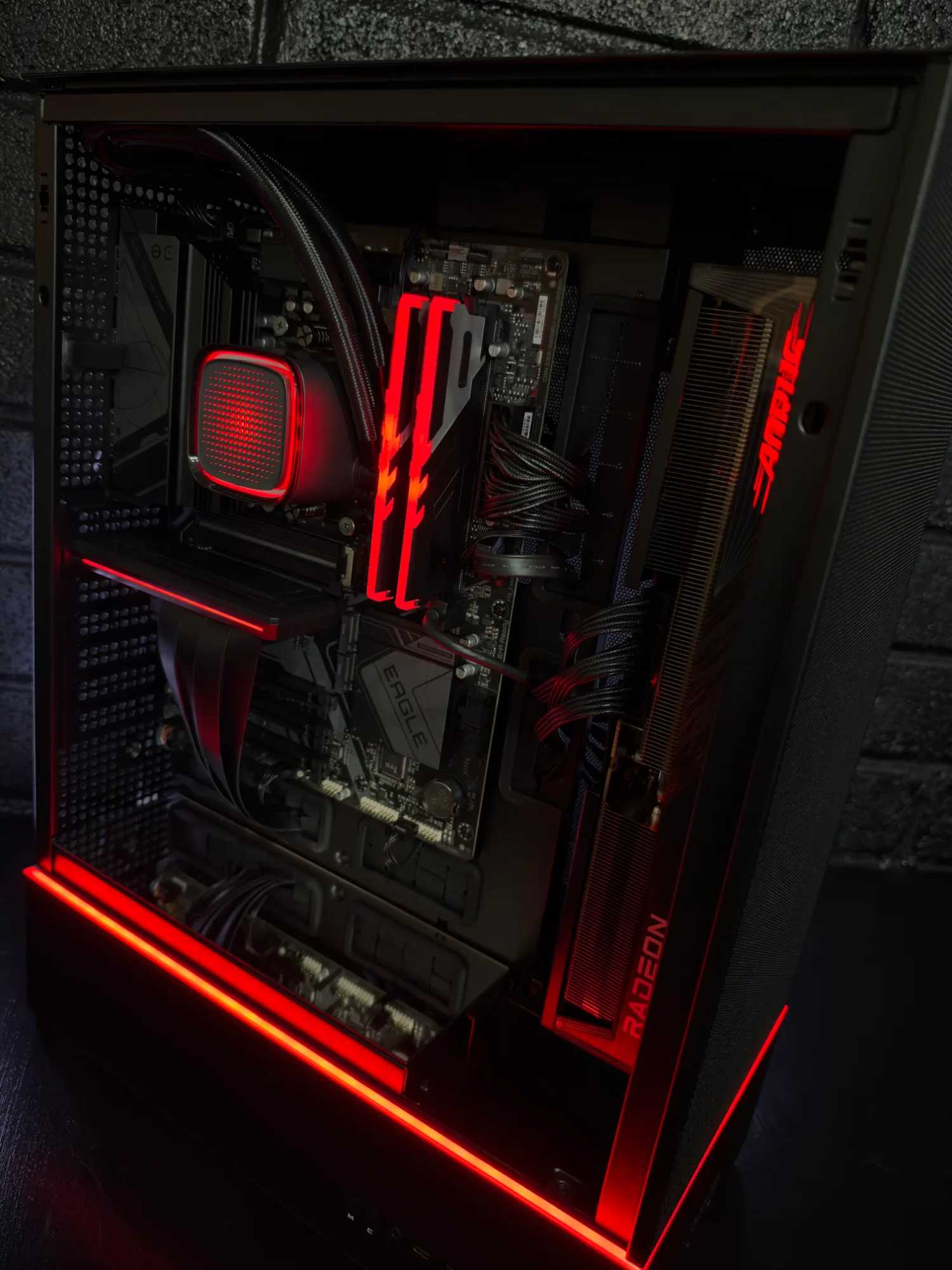 RX 9070 XT Gaming PC – Ryzen 7 7800X3D, photo 2